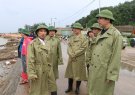 Đồng chí Phạm Đăng Quyền – Phó Chủ tịch UBND tỉnh kiểm tra, chỉ đạo công tác phòng chống bão số 04 tại huyện Hoằng Hóa