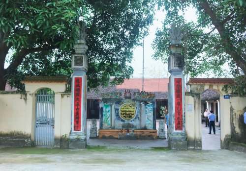 1. Đền thờ Tướng quân Cao Lỗ.jpg